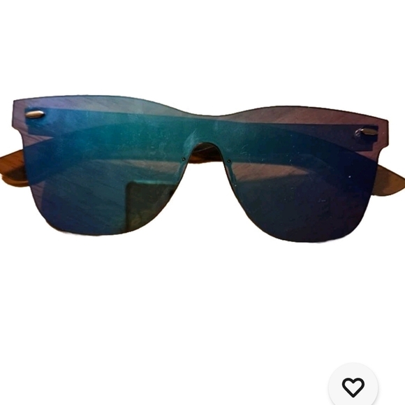 New 2020 VentiVenti Sunglasses Unisex Square Mirror Lens Anti-Reflective W Case - Picture 2 of 7